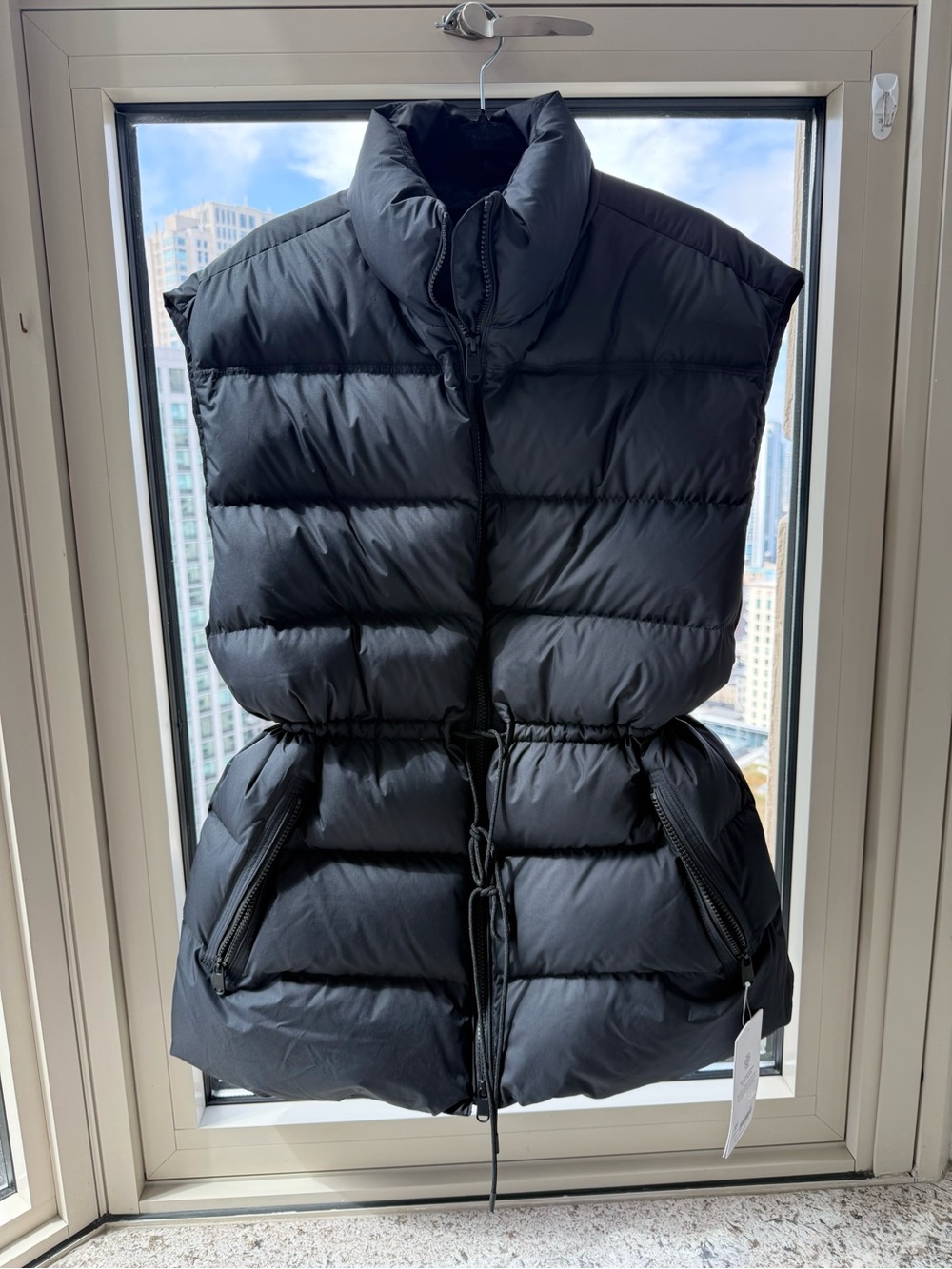 NWT Athleta Women’s Black Down Puffer Vest ~ ~ Athleisure Outdoor Gorpcore ~ S